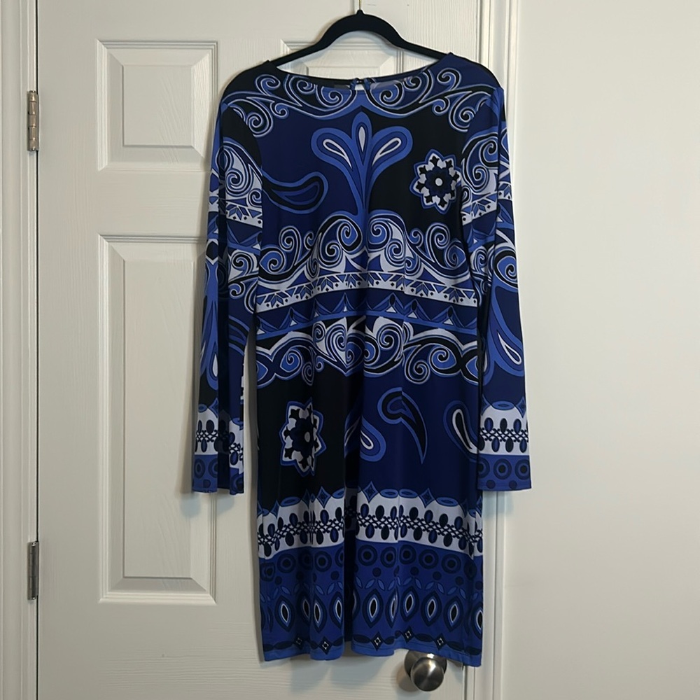 INC International Concepts size Large.